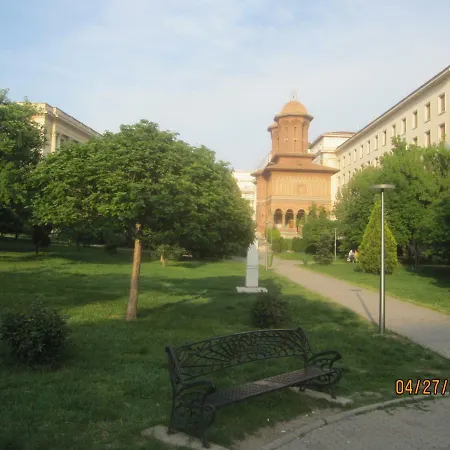 Apartament The Location *
