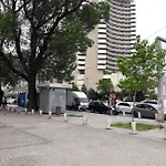 The Location * ブカレスト