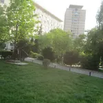 The Location アパート